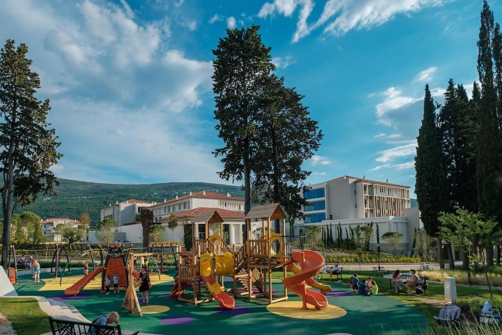 Acacia Hill Apartments Herceg Novi Exterior foto